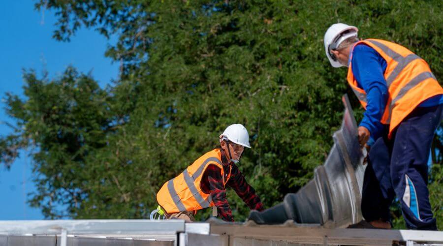 Professional new roof installation services in De Queen, AR